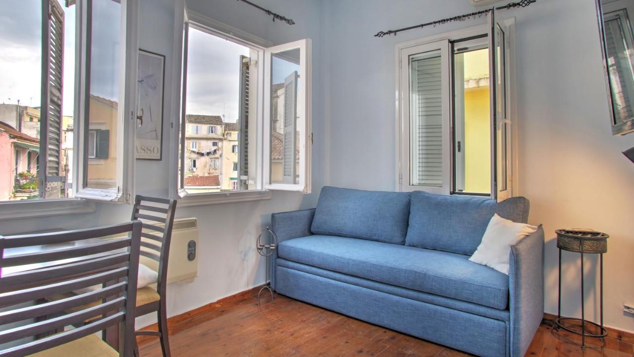 Heart-Warming Eleni Apartment In Corfu Town Bagian luar foto